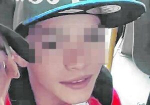 León tiene 16 años