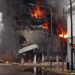 EL depósito colapsó en horas