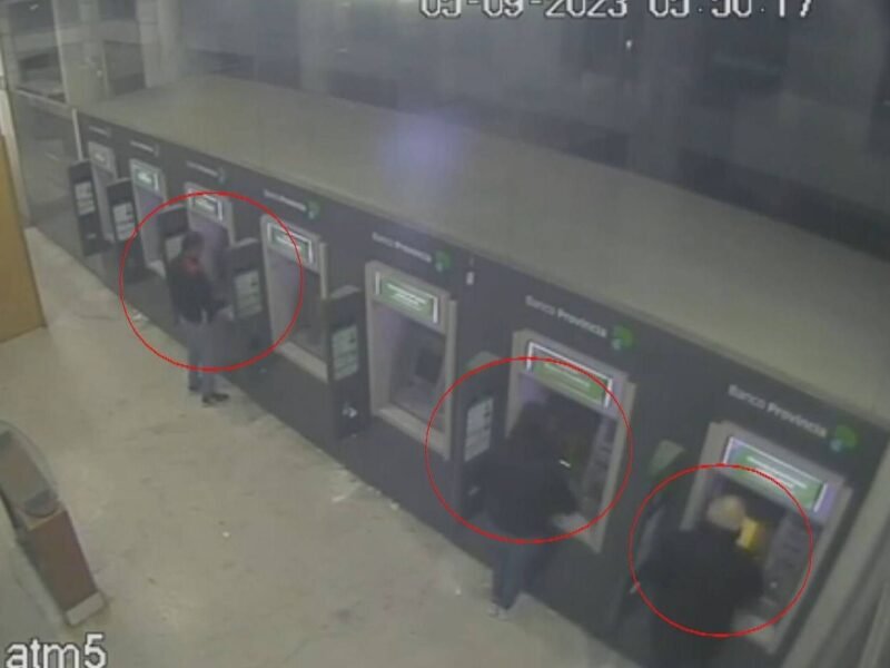 Los tarjeteros en acción